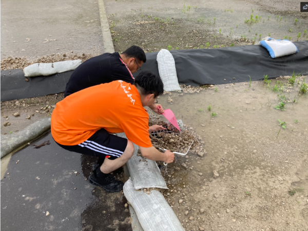 土地を愛でる人。