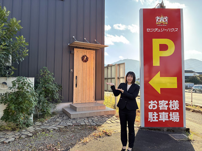 新しい仲間、米盛です！姶良店はクリスマス真っ盛り♫