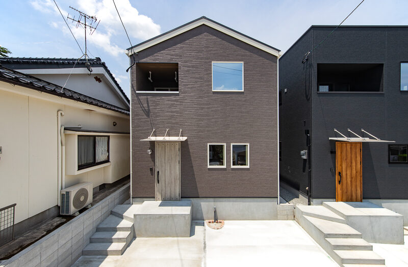 鹿児島市　狭小でも叶う、吹き抜けのある4LDKの暮らし