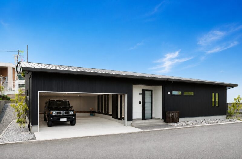 国分インナーガレージモデルハウス